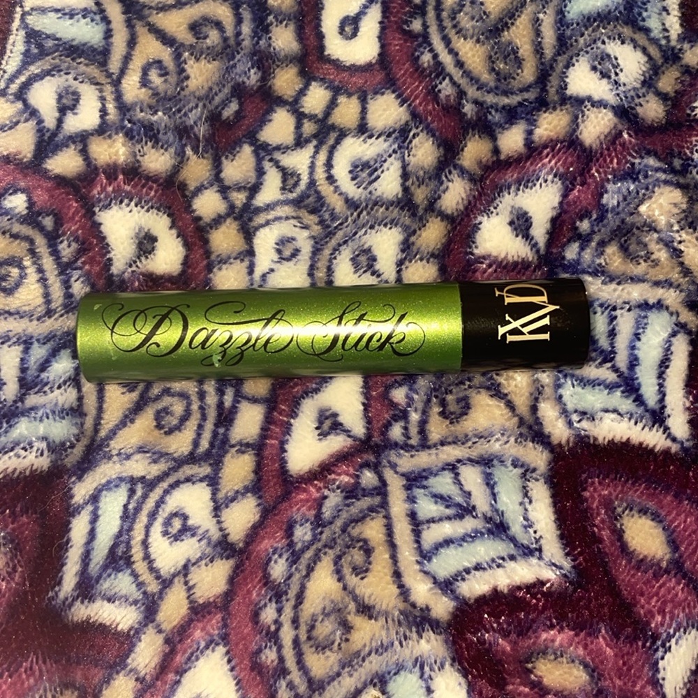 KVD dazzle stick